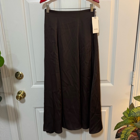 Snidel Dresses & Skirts - NWT Snidel Chocolate Brown Maxi Long Skirt Size 1 or US Size Medium